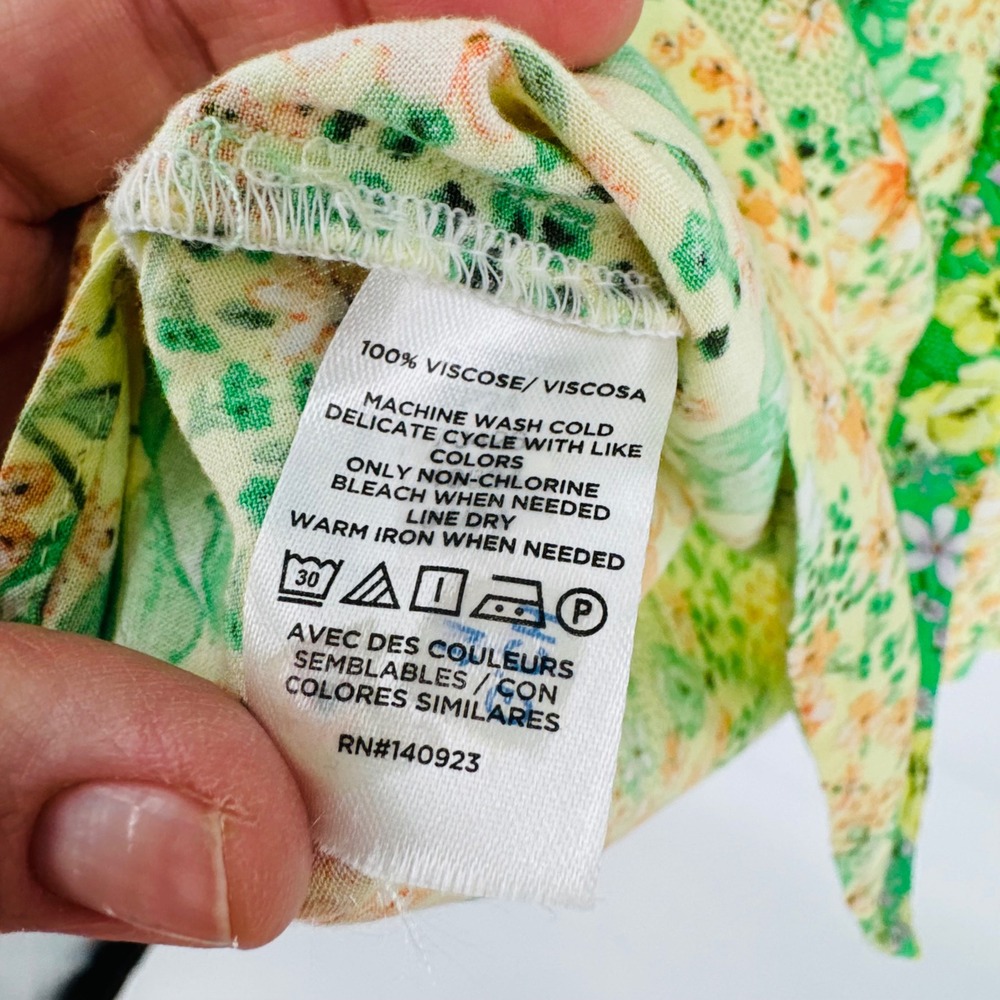 LOFT Mixed Floral Patchwork Button Down Top Size … - image 6